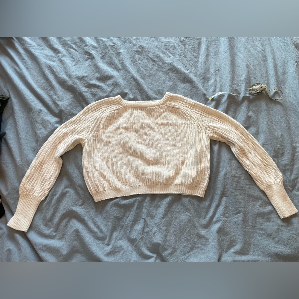 Cream/Off-White Cotton Knit Cropped Sweater